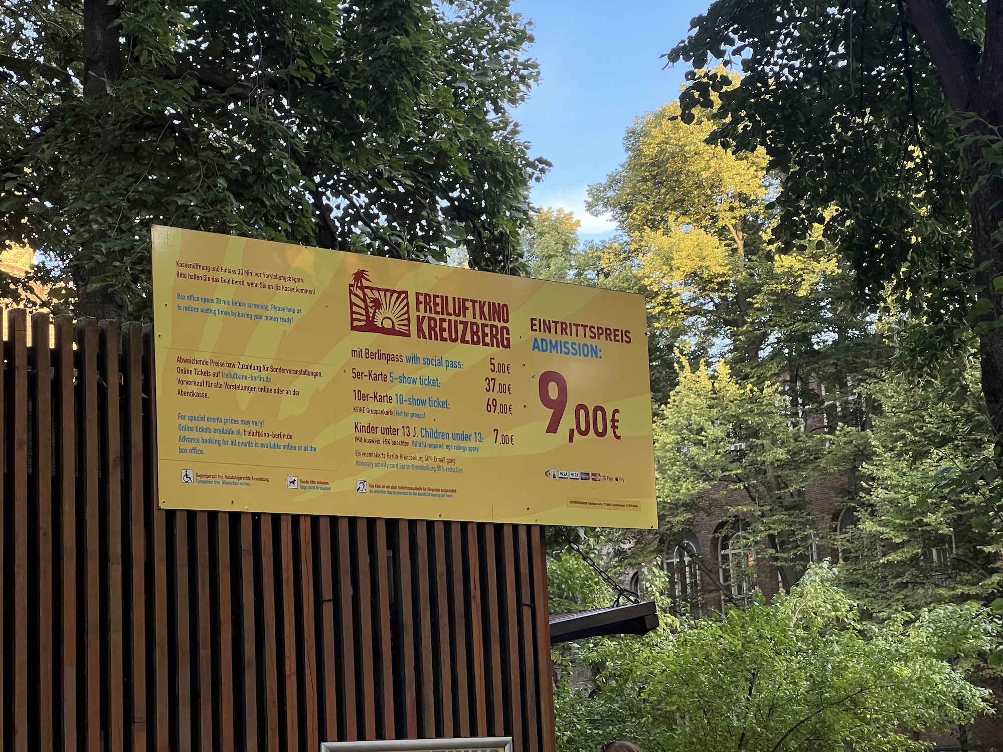 Go to Open Air Cinema at Freiluftkino Kreuzberg 1