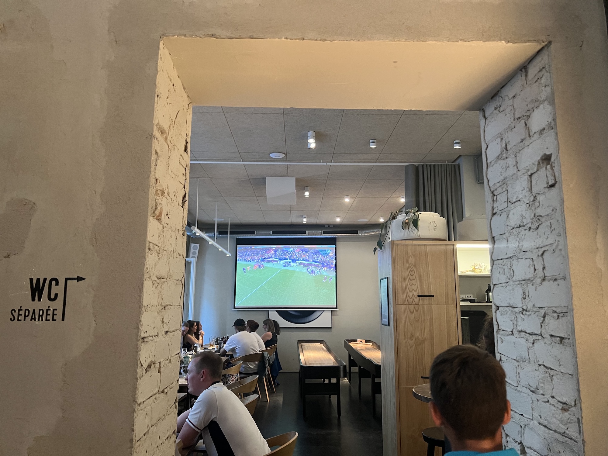 Watch Women's Euro at BRLO 4