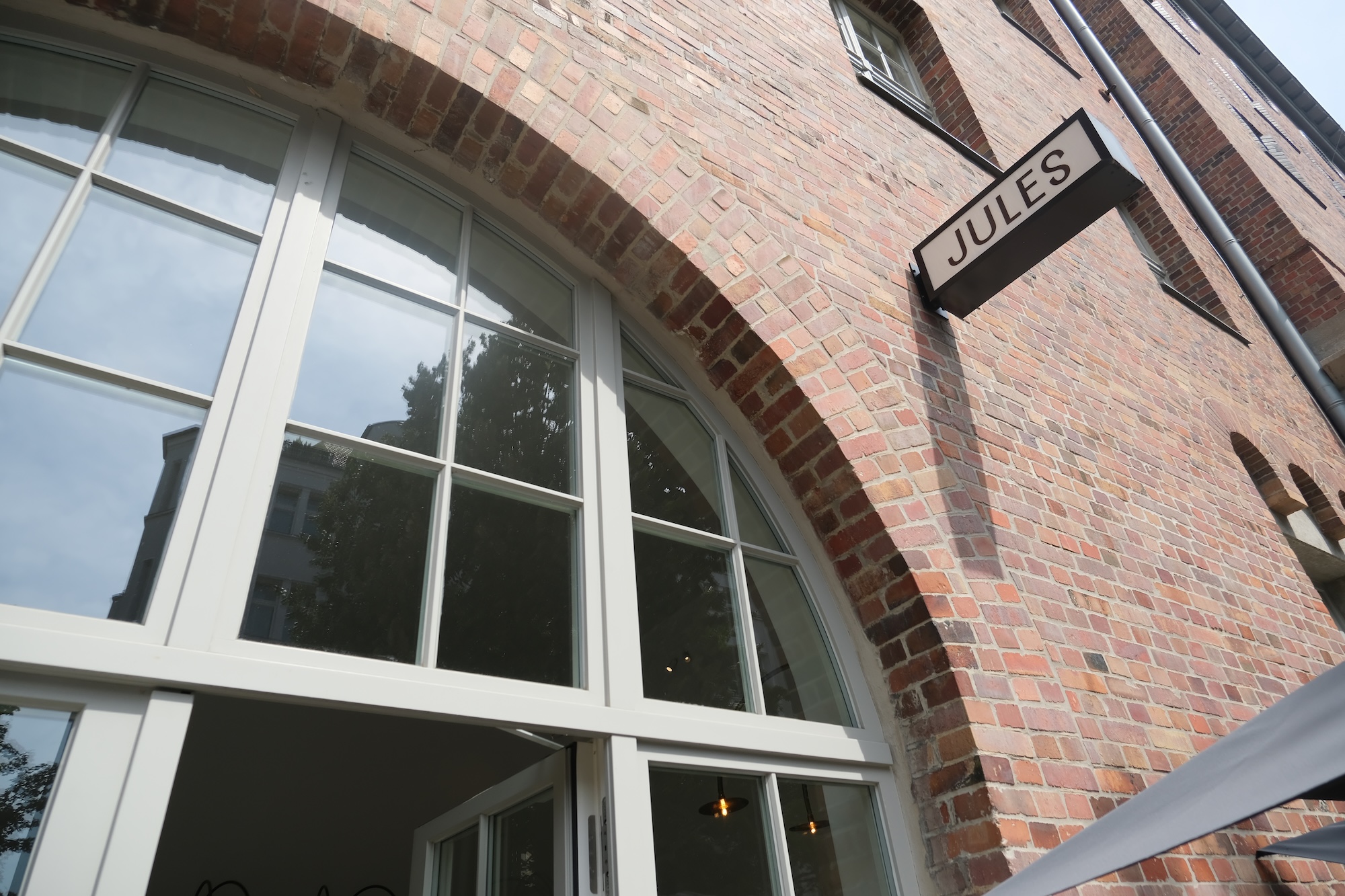 Grab Coffee and Cake at Jules 5